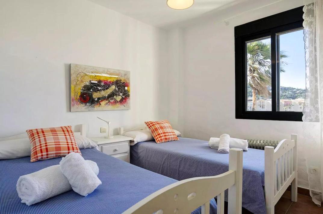 Semifrontal Con Vistas A Pie De Playawifi Apartman Zahara de los Atunes Kültér fotó