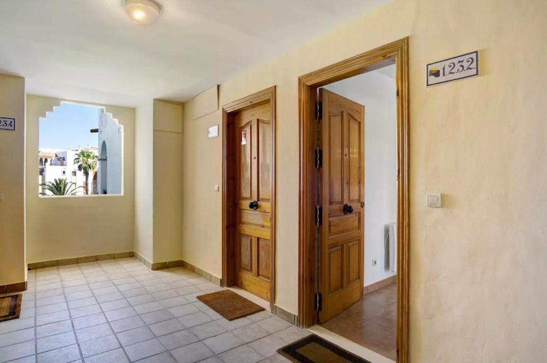 Semifrontal Con Vistas A Pie De Playawifi Apartman Zahara de los Atunes Kültér fotó